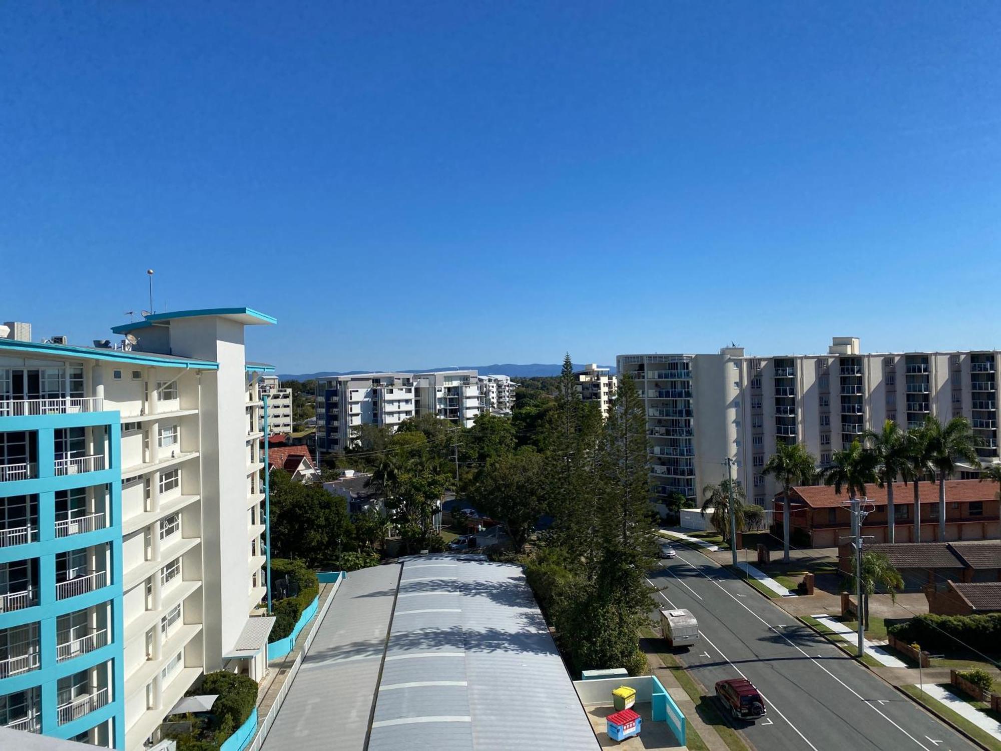 Redvue Aparthotel 4*